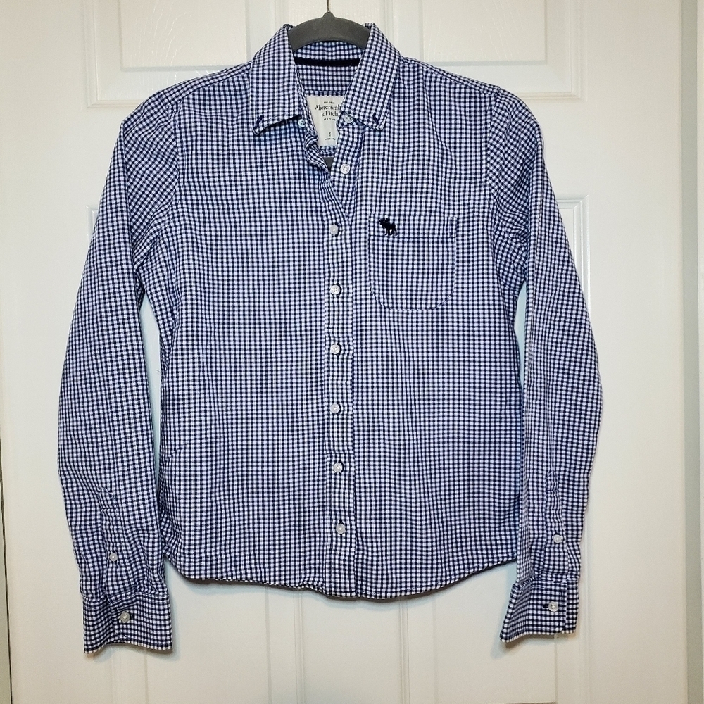 Abercrombie & Fitch Blue and White Checkered Long-Sleeve Button-Down Sz S